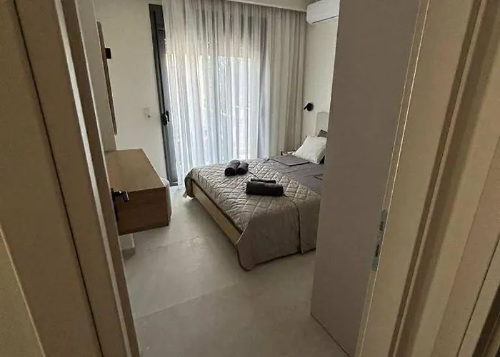 Thomas Apartment *
